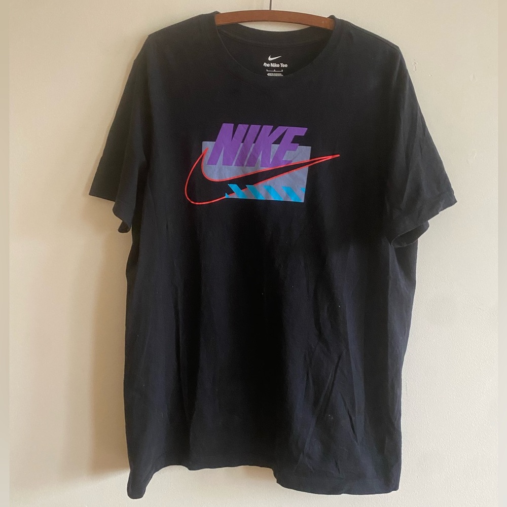 Men’s 2 Nike Tees Bundle